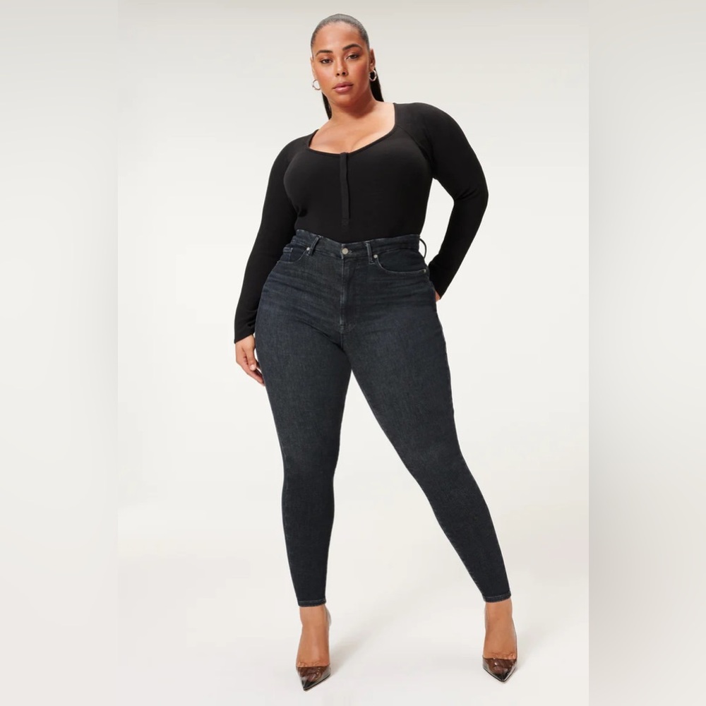 Good American Always Fits Good Leg Jeans
